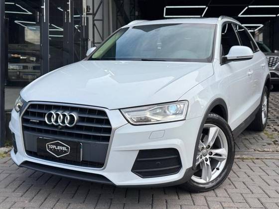 AUDI Q3 2.0 TFSI AMBIENTE QUATTRO 4P GASOLINA S TRONIC